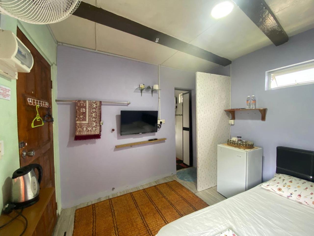 Merdeka Guest House 2 쿠칭 외부 사진
