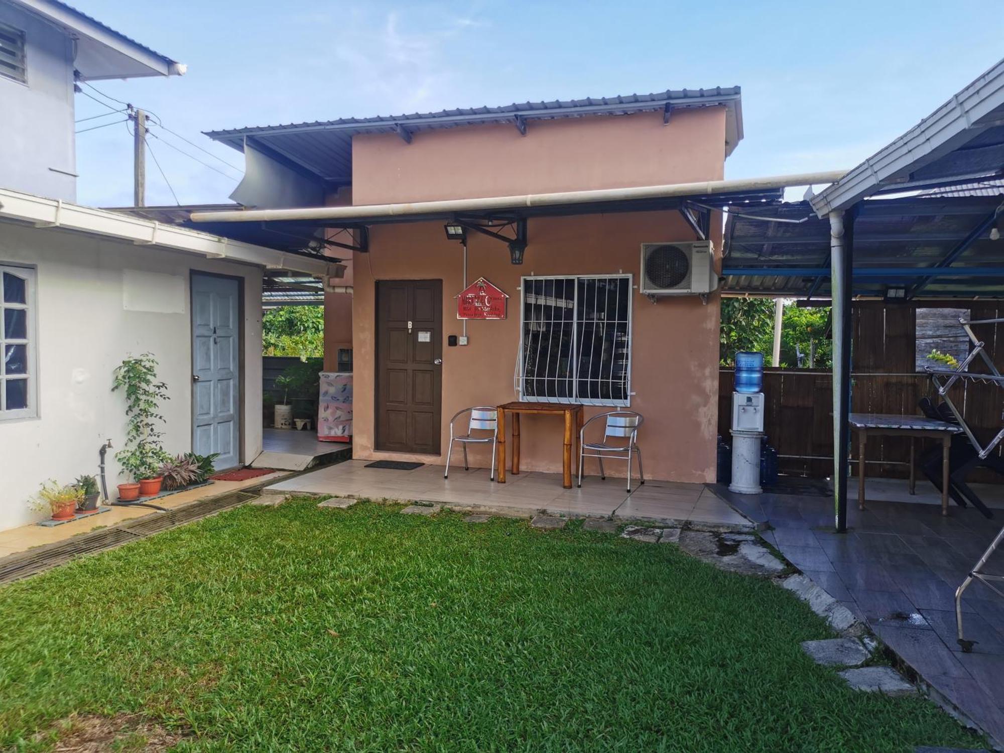 Merdeka Guest House 2 쿠칭 외부 사진