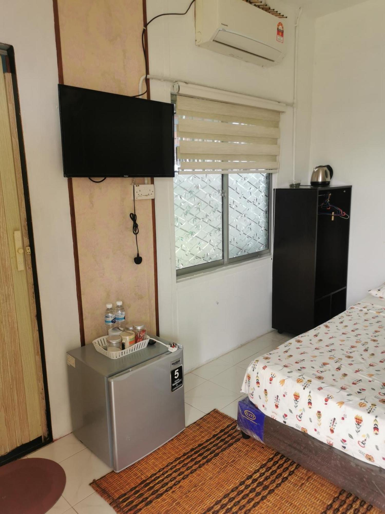 Merdeka Guest House 2 쿠칭 외부 사진