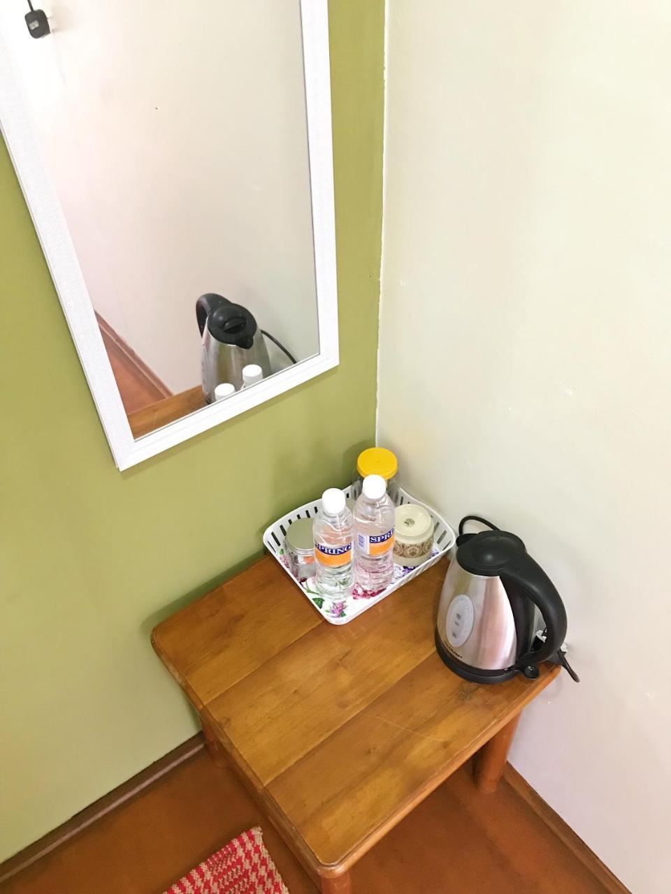 Merdeka Guest House 2 쿠칭 외부 사진