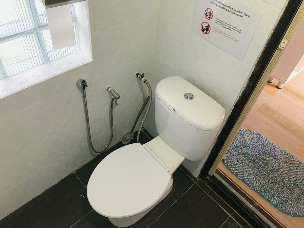 Merdeka Guest House 2 쿠칭 외부 사진